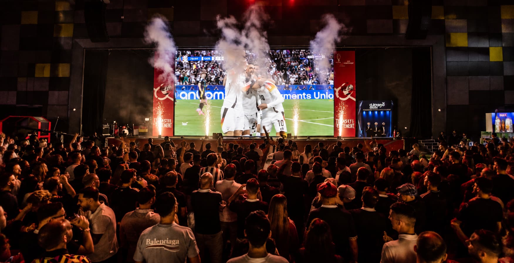 Where to Watch the World Cup 2026: The Ultimate UAE Fan Zone Guide