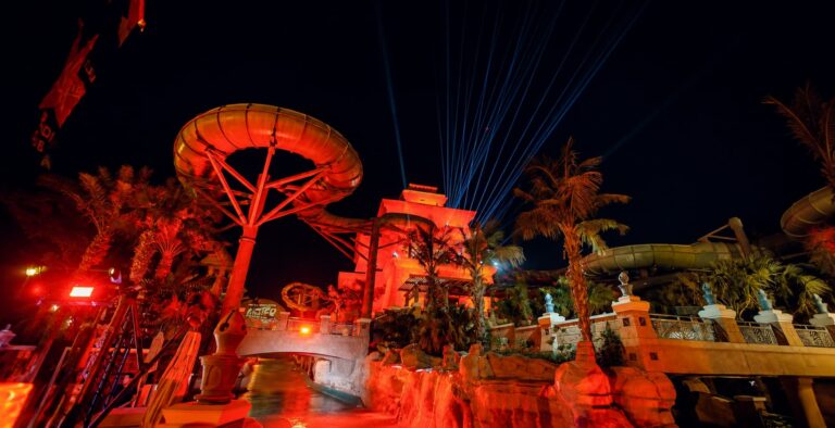 Aquaventure After Dark 2026: Late-Night Waterpark Thrills in Dubai